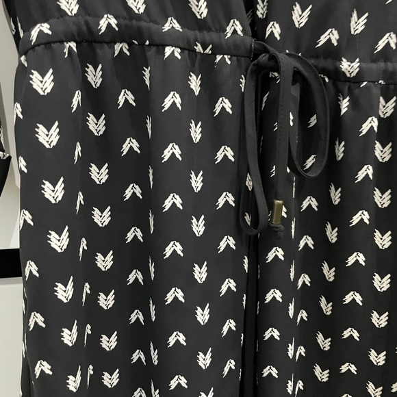 Monk & Lou black pattern dress - Picture 2 of 3